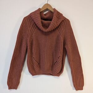 Moon & Madison Rib Knit Cowl Neck Rust Color Chunky Sweater